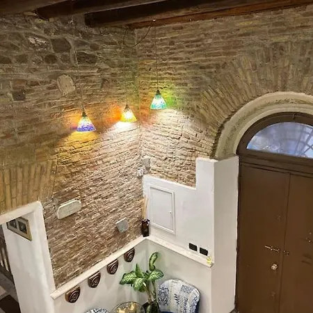 Antica Taberna Di Trevi Daire
